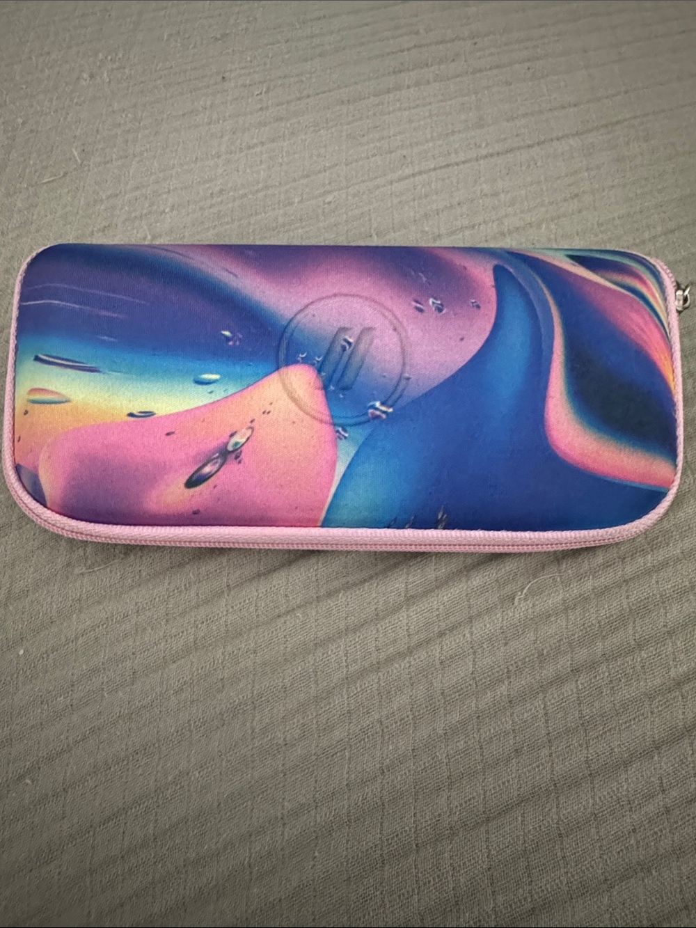 Blenders zip-up hard sunglasses case - pink neon swirl